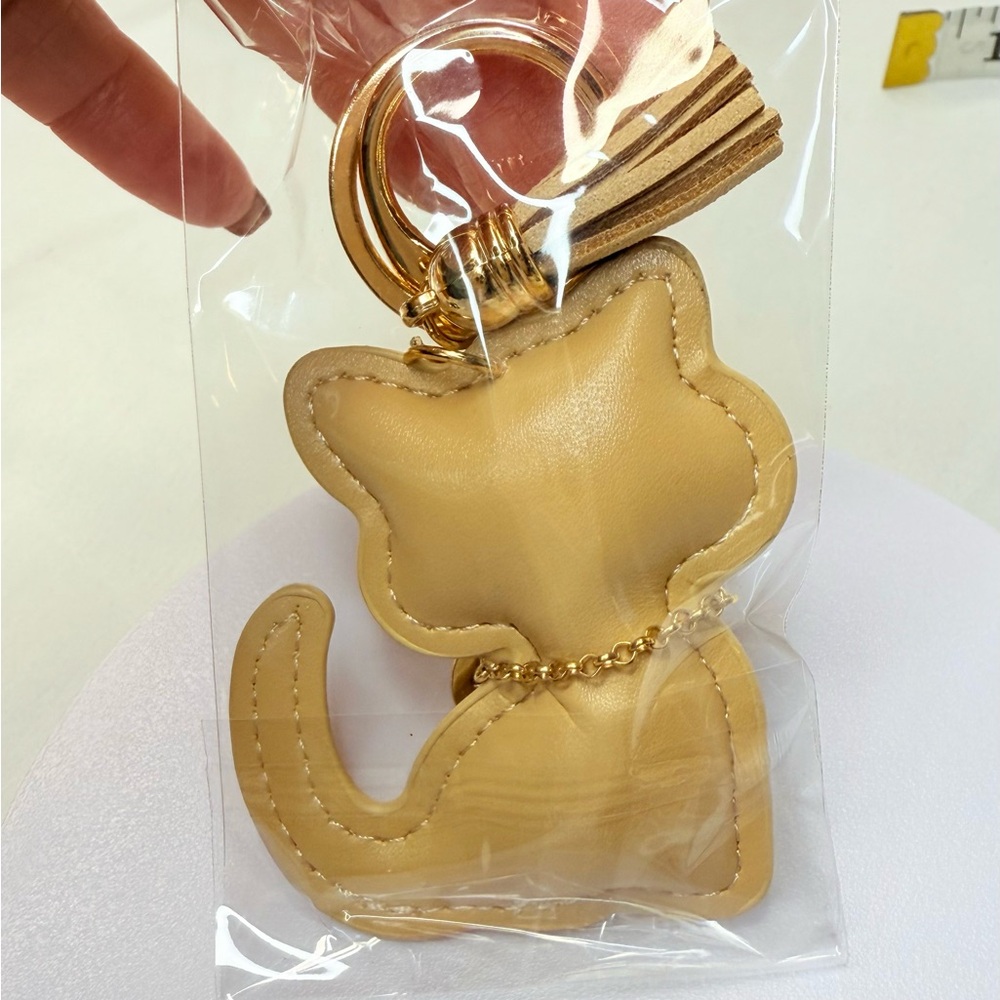 Gold Cat Keychain Accessory FOB Bag Charm NWT